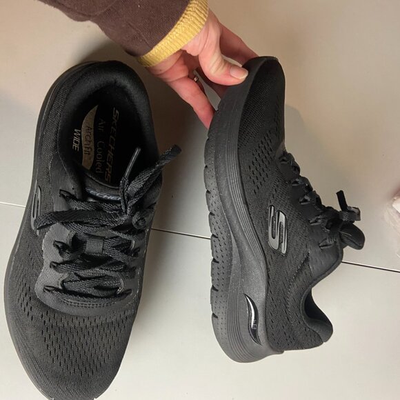 Skechers Women's Size 6.5 Arch Fit 2.0 Big League Sneaker Black Athletic Shoes - Picture 6 of 8